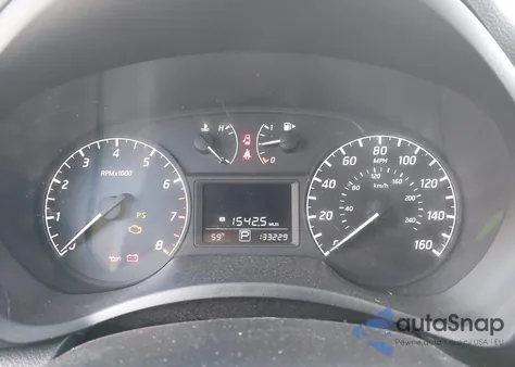 2017 Nissan Sentra S z USA, uszkodzony, nr VIN 3N1AB7AP1HY396141